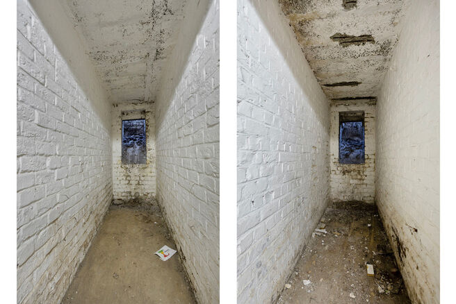 Dit duplexappartement op de tweede verdieping beschikt over 2 slaapkamers, 2 badkamers, 2 toiletten en een terras op het zuidwesten. Het is gelegen in een kleinschalige mede-eigendom met slechts drie appartementen.

Via de inkomhal komt u terecht in de ru