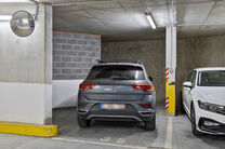 Ce spacieux appartement de 3 chambres, 2 salles de bain, 2 terrasses, une cave privative et un emplacement de parking souterrain se situe au 7e étage de la prestigieuse Résidence BELVIEW, en plein cœur du quartier européen. Grâce à sa situation en a