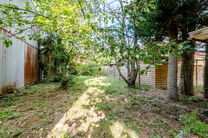 Rural building plot (2a 21ca = 221 m&sup2;) suitable for a semi-detached single-family home.
A visual simulation showing the possible building width and depth is included in the photo gallery.

LOCATION:
▪️ Shops and amenities within easy reach &ndash; Aldi (