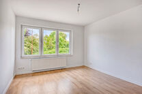 Cette maison entièrement rénovée est située dans le quartier prisé, verdoyant et à faible circulation d’Abtsdal, à distance de marche du centre de Grimbergen.
Le quartier est réputé pour son caractère familial, sa proximité avec les écoles, 